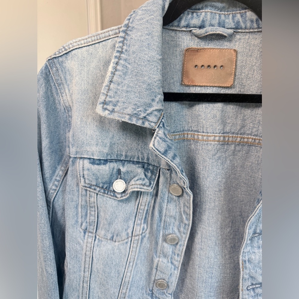 Blank NYC Light Blue Distressed Denim Jacket - Size Large - Picture 4 of 12